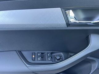 image_1756251487